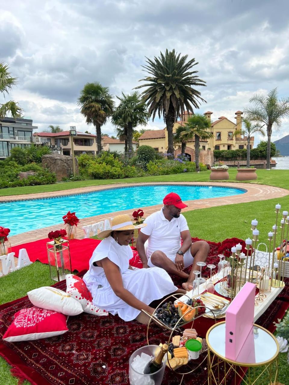 Hotel 37 On Eagles Hartbeespoort Exteriér fotografie